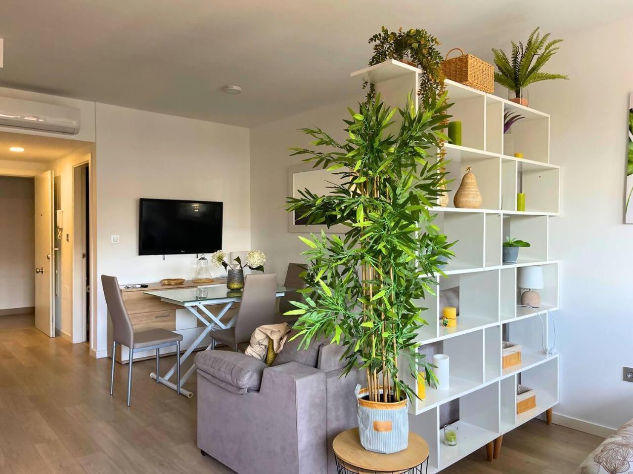 Home4U Apartamento Con Cochera 格拉纳达 外观 照片